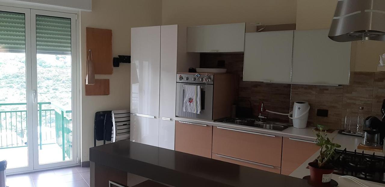 Appartamento Grazioso, Molto Tranquillo! Gênes Extérieur photo
